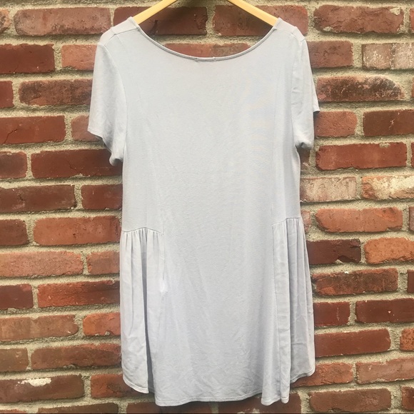 Gray High-Low Flutter Tee - Picture 3 of 3